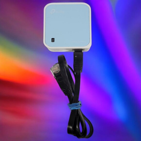 TP-Link N300 Wireless Portable Nano Travel Router TL-WR802N 0845973051242 - Picture 1 of 4